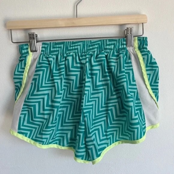 Nike Pants - Nike Green Training Running Shorts